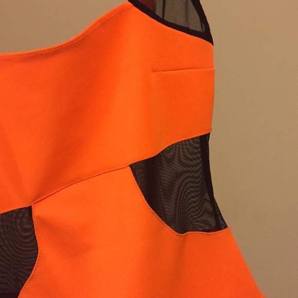 Onesie/Never worn - Picture 4 of 5